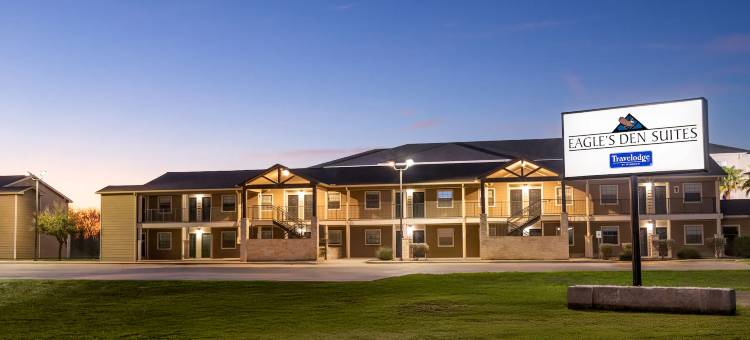 甘乃迪鹰巢套房酒店 - 温德姆旅屋(Eagle's Den Suites Kenedy a Travelodge by Wyndham)图片