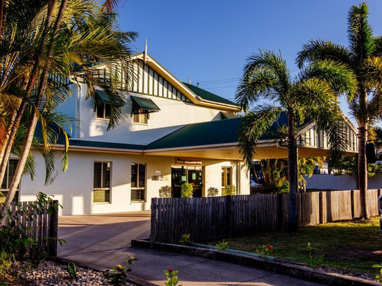 三叶草花园汽车旅馆