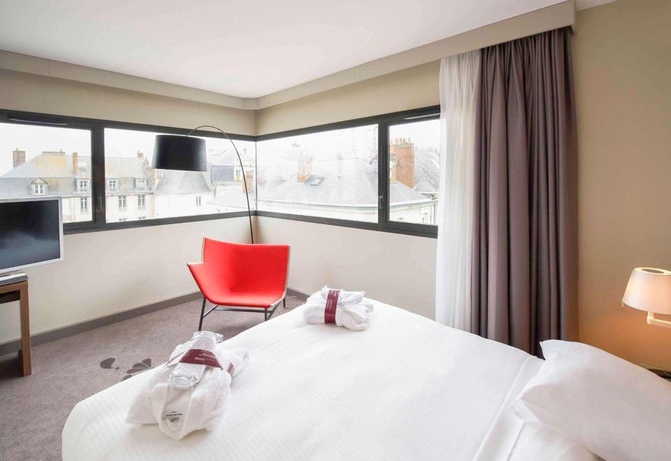 Hôtel Mercure Cholet Centre Hotel Overview
