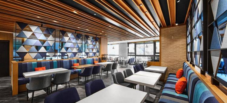 高雄爱河智选假日酒店图片