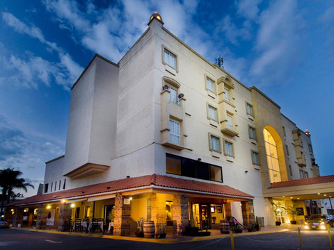 墨西哥广场卡佩斯瑞酒店