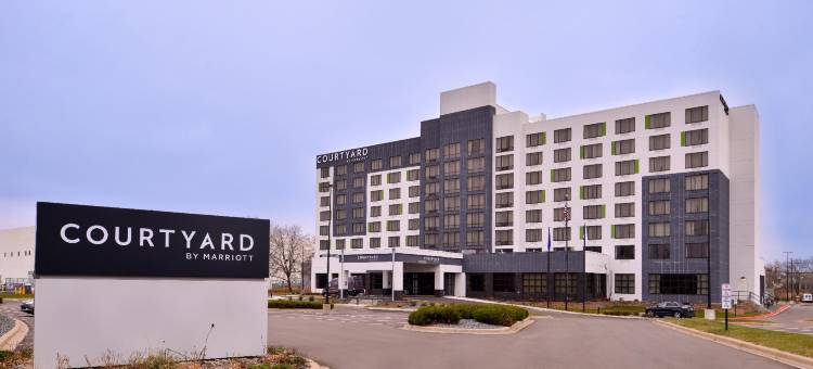 埃迪纳布卢明顿万怡酒店(Courtyard Edina Bloomington)图片