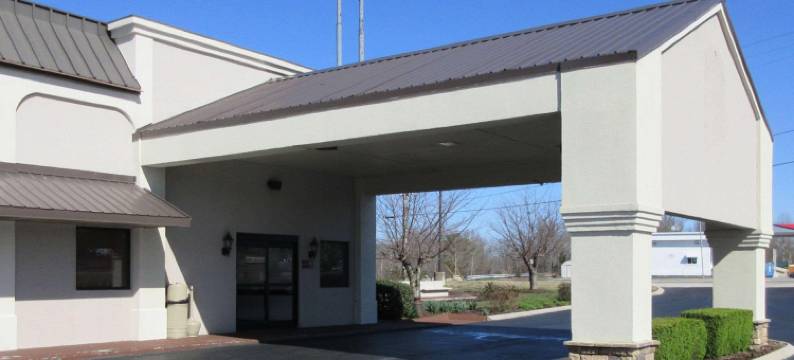 田纳西曼彻斯特温德姆速8酒店(Super 8 by Wyndham Manchester TN)图片