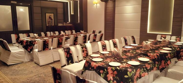 AB克拉克斯贾兰达尔旅馆(AB Clarks Inn Jalandhar)图片