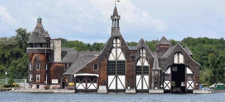 洲际酒店集团旗下的智选假日酒店及套房沃特敦-千岛(Holiday Inn Express & Suites Watertown-Thousand Islands)图片