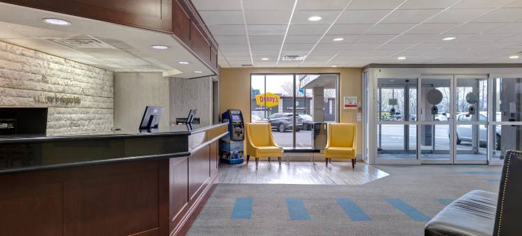 尼亚加拉瀑布附近戴斯酒店(Days Inn by Wyndham Niagara Falls Near the Falls)图片