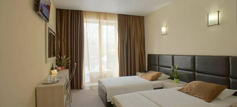 马顿欧沙尔卡雅酒店(Hotel Marton Volga)图片