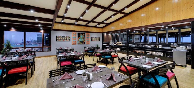 Sumitel Vista 距离购物街800米(Sumitel Vista 800m from Mall Road)图片