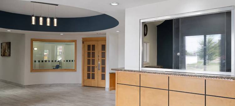 印第安纳波利斯东贝蒙特套房酒店(Baymont by Wyndham Indianapolis East)图片