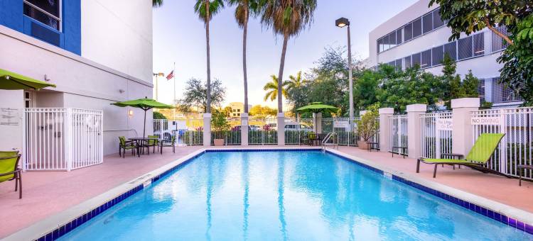 迈阿密机场南SpringHill Suites 酒店(SpringHill Suites by Marriott Miami Airport South Blue Lagoon Area)图片