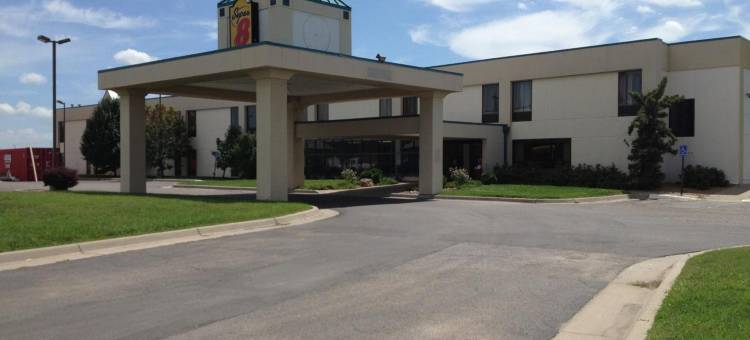 威奇托市南温德姆速8酒店(Super 8 by Wyndham Wichita South)图片
