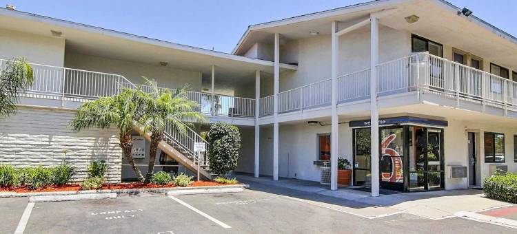 圣巴巴拉6号汽车旅馆 - 戈拉塔(Motel 6 Goleta, CA - Santa Barbara)图片