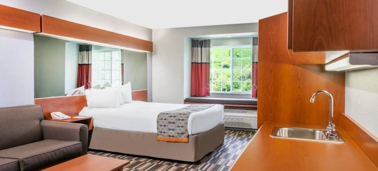 索内斯塔莫根城必备酒店(Sonesta Essential Morgantown)图片