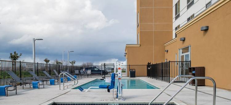 Fairfield Inn & Suites Winters Davis图片