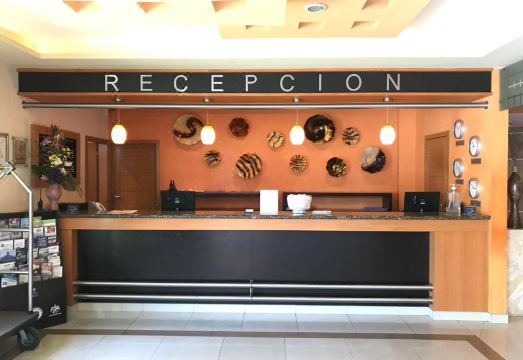 Hostalia Hotel Expo & Business ClassHotel Overview