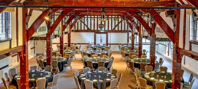 伯福德桥酒店的星期天博克斯希尔(Sunday Box Hill Burford Bridge Hotel)图片