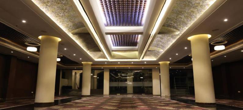 高德温梅鲁特(Godwin Meerut)图片