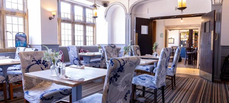 克伦威尔旅馆 - 格林国王旅馆(Cromwell Lodge Hotel by Greene King Inns)图片