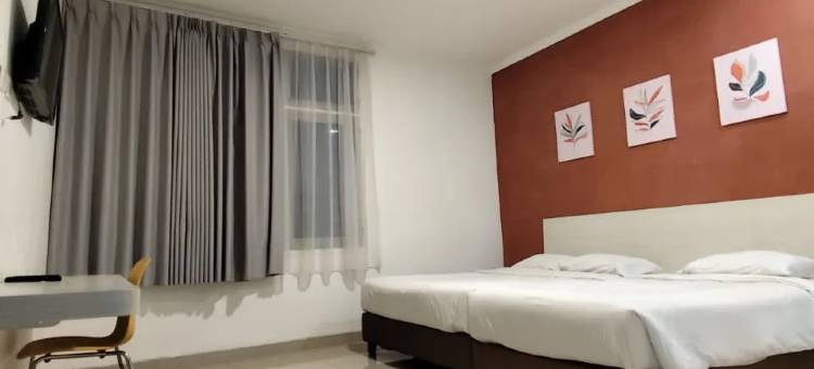 城市景观酒店MS客房旅馆-新邦利马-由红门酒店管理(Urbanview Hotel MS Rooms Inn Simpang Lima by RedDoorz)图片