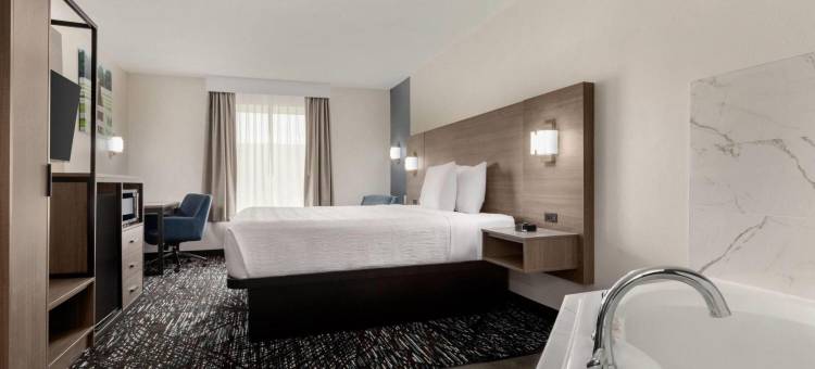 肯塔基拉格兰奇东南美吟酒店(Baymont by Wyndham la Grange KY Southeast)图片