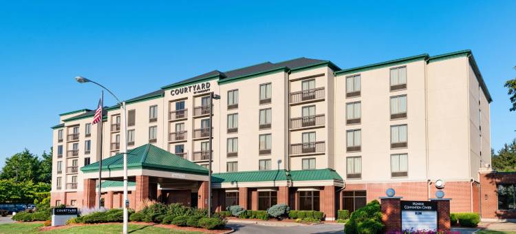 布卢明顿万怡酒店(Courtyard Bloomington)图片