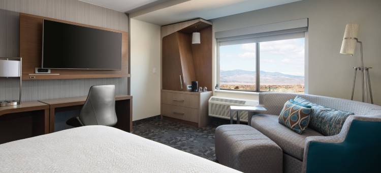 拉夫兰-柯林斯堡万豪万怡酒店(Courtyard Loveland Fort Collins)图片