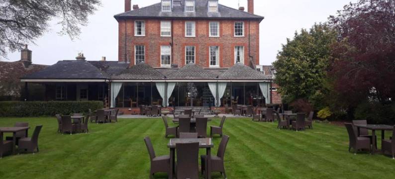 滨河别墅酒店(The Riverside House Hotel)图片