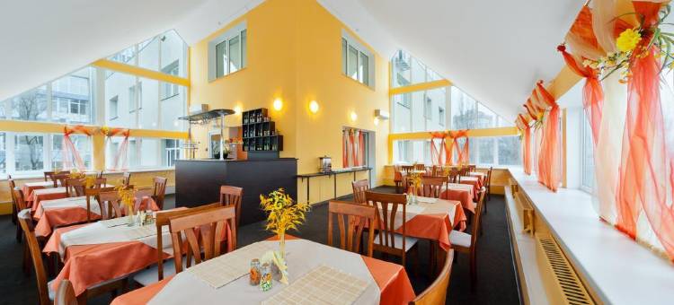 乌克娜酒店(Ukraina Hotel)图片