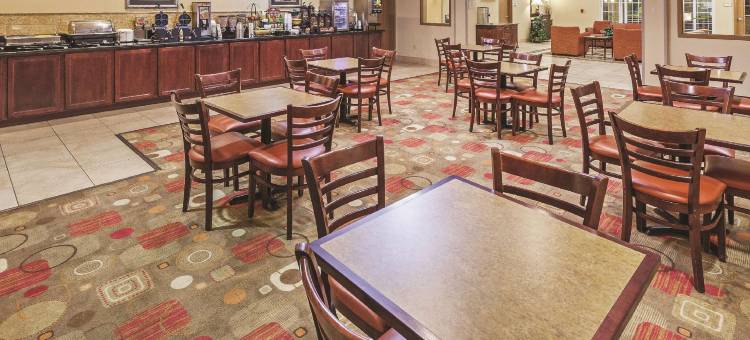 斯蒂尔沃特大学区拉昆塔温德姆套房酒店(La Quinta Inn & Suites by Wyndham Stillwater-University Area)图片