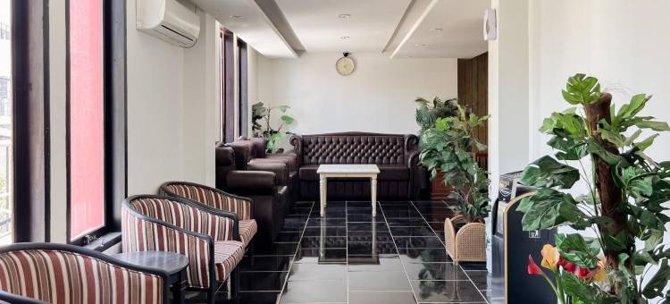 Urbanview Hotel Yasmin Makassar by RedDoorz图片