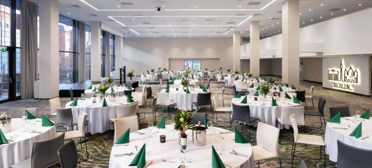 波兹南中心诺富特酒店(Novotel Poznan Centrum)图片