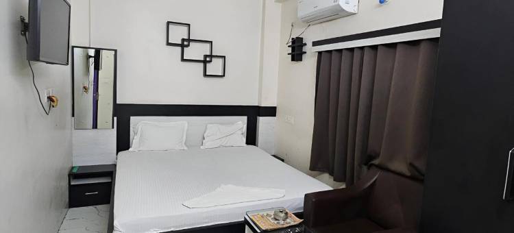 福尔斯特皇冠酒店(Hotel First Crown)图片