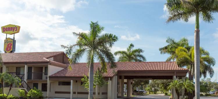 里维拉比奇西棕榈滩海滩速8酒店(Super 8 by Wyndham Riviera Beach West Palm Beach)图片