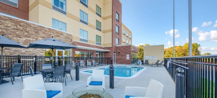Fairfield Inn & Suites Charlotte Belmont图片