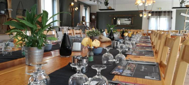 艾斯比诺斯旅馆(Logis hôtel Restaurant Auberge de l'Espinouse)图片