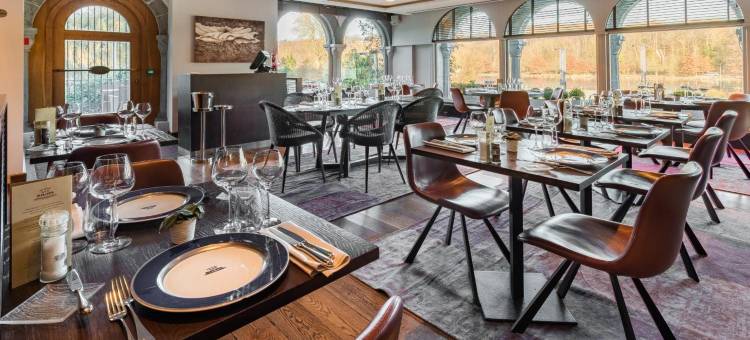 马丁迪拉克城堡酒店(Martin's Château du Lac)图片