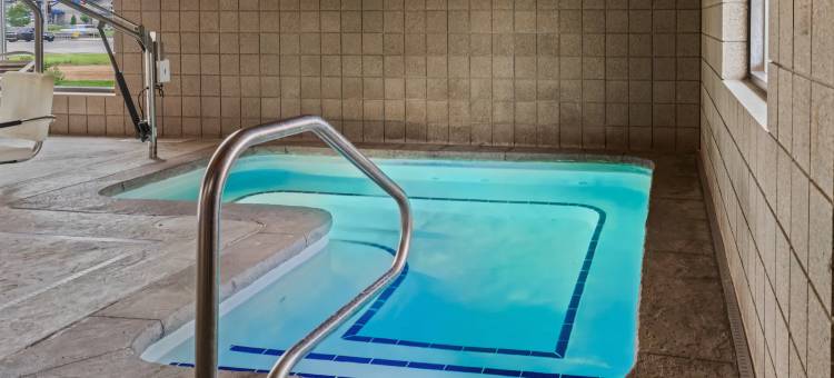 俾斯麦美吟温德姆酒店(AmericInn by Wyndham Bismarck)图片