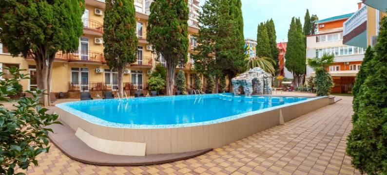 基帕丽斯酒店(Kiparis Hotel)图片