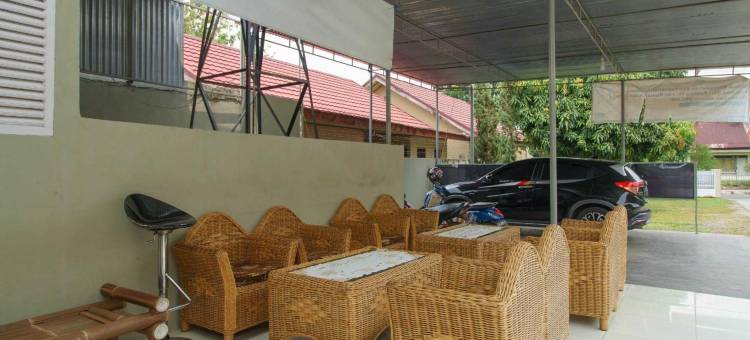 RedDoorz Syariah Near Watervang Lubuk Linggau 2图片