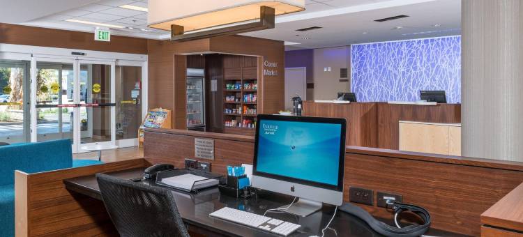 普利茅斯白山万枫酒店(Fairfield Inn & Suites Plymouth White Mountains)图片