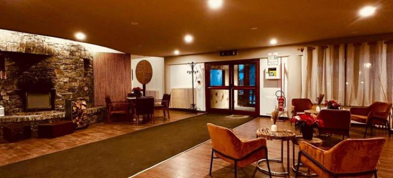 俱乐部艾斯皮拉2000(Club Esse Pila 2000)图片