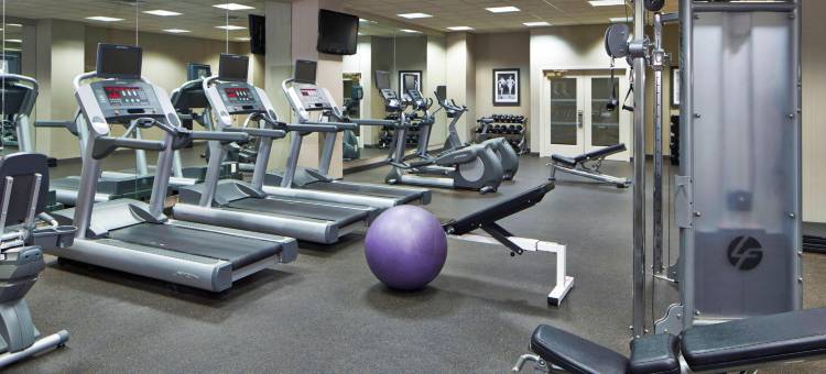 密尔沃基市中心Residence Inn 酒店(Residence Inn Milwaukee Downtown)图片