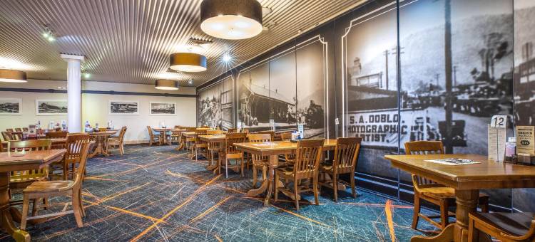 阿瑟顿酒店(Nightcap at Atherton Hotel)图片