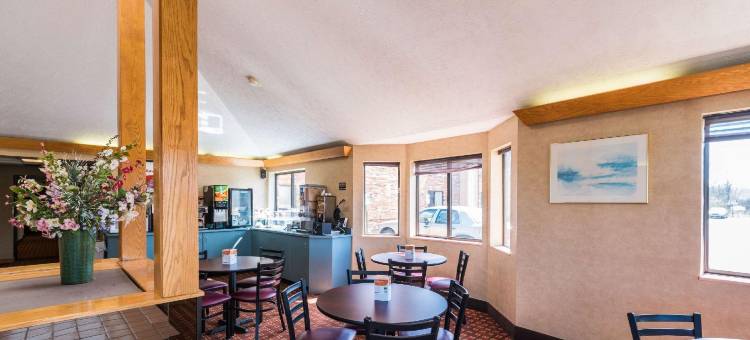 伊克诺旅馆-克利夫兰东南-肯特(Econo Lodge Cleveland Southeast - Kent)图片