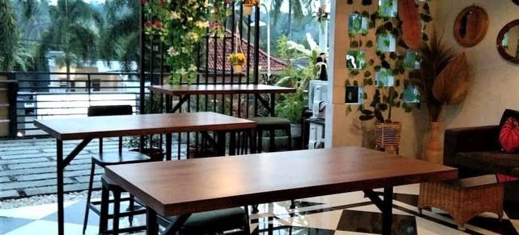 Elhayya Batukaras图片