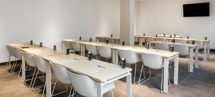 里斯本机场民宿酒店(B&B HOTEL Lisboa Aeroporto)图片