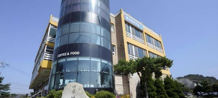 达芙拉海滩酒店(Dhafra Beach Hotel)图片