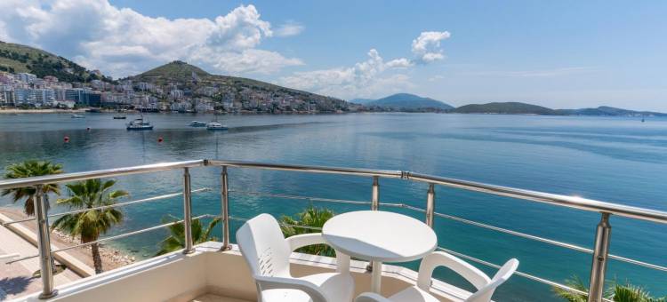 塔泰妮雅酒店(Titania Hotel)图片