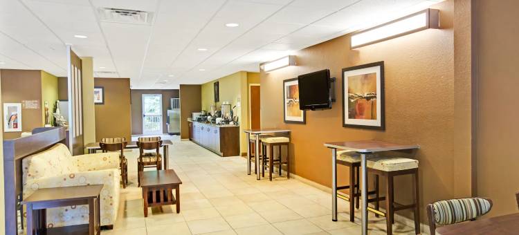 布赖森城麦客达温德姆酒店(Microtel Inn & Suites by Wyndham Bryson City)图片