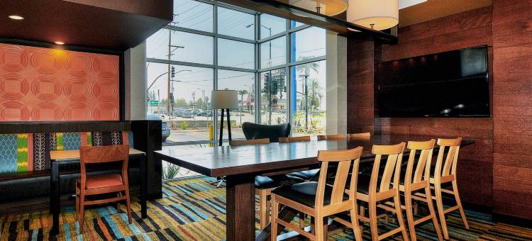 洛杉矶罗斯米德万枫酒店(Fairfield Inn & Suites Los Angeles Rosemead)图片